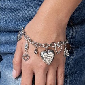 ❤️‍🔥5/$25❤️‍🔥 Pure In Heart Silver Bracelet